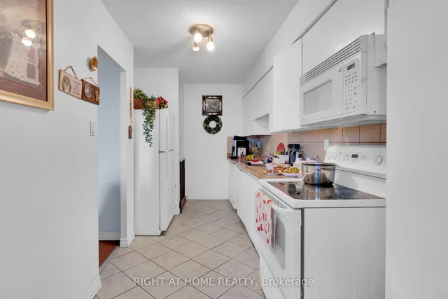 Additional image 7 of 45 Silverstone Dr Unit 909