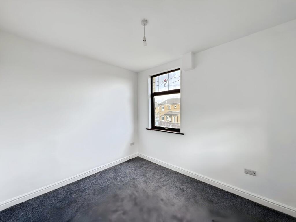 Additional image 8 of Sykes Street, Cleckheaton, BD19