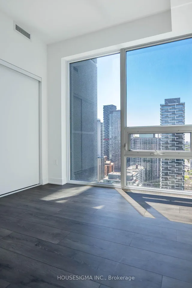 Additional image 17 of 127 Broadway Ave