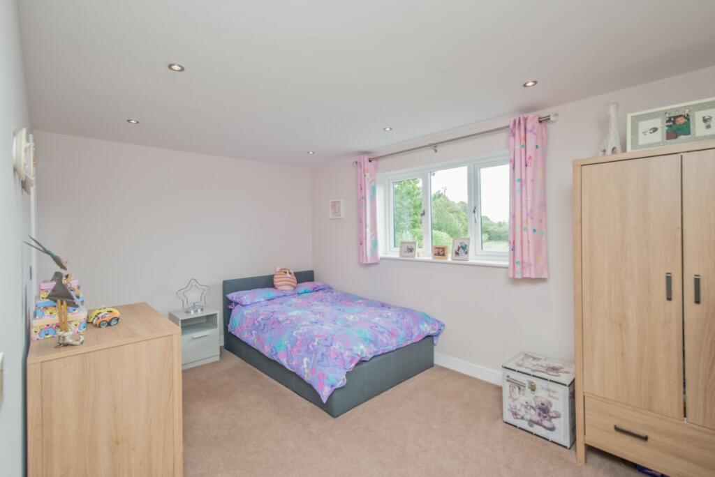 Additional image 19 of Latham Lane, Gomersal, Cleckheaton, West Yorkshire, BD19