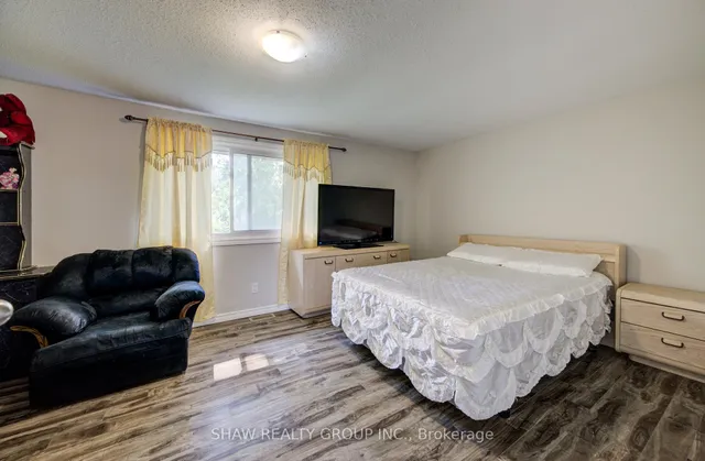 Additional image 21 of 293 Fairway Rd Unit 36