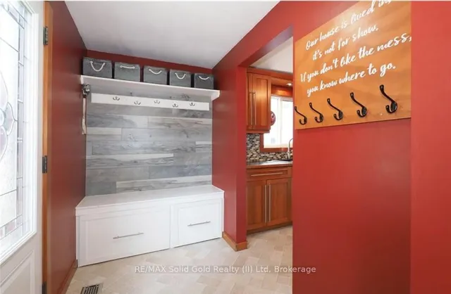 Additional image 5 of 462 Driftwood Dr