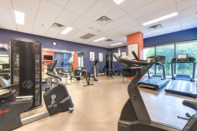 Additional image 33 of 1 Concorde Pl Unit 405