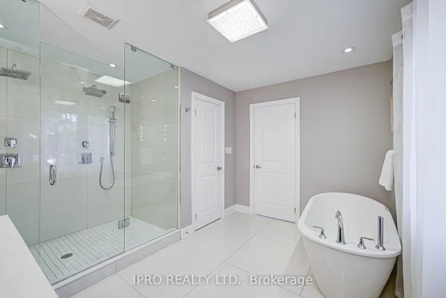 Additional image 37 of 151 Westbourne Ave