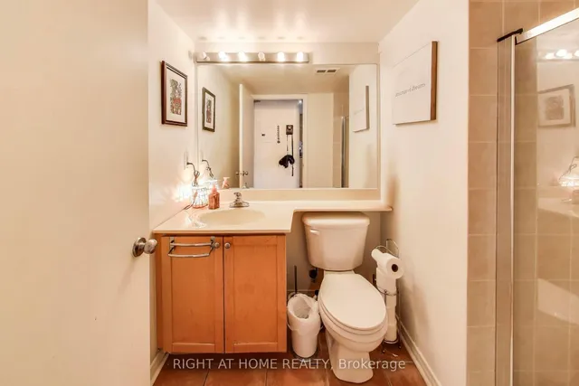 Additional image 7 of 1029 King St Unit 246