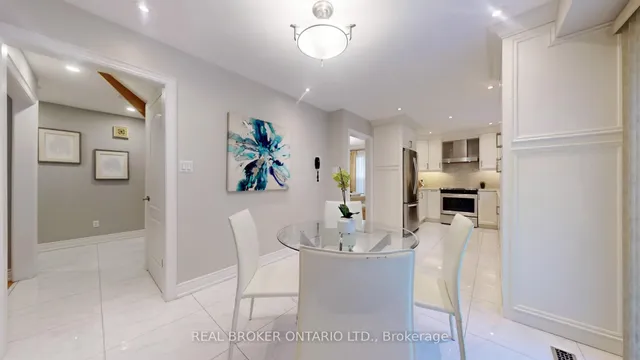 Additional image 13 of 255 Port Royal Tr