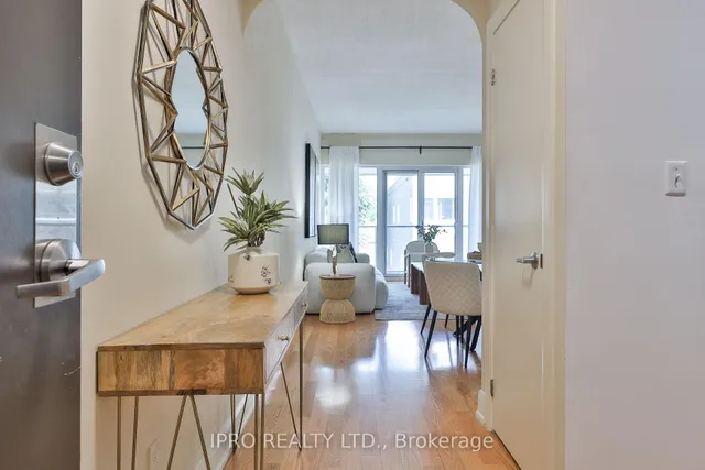 Additional image 3 of 1636 Dundas St Unit 5