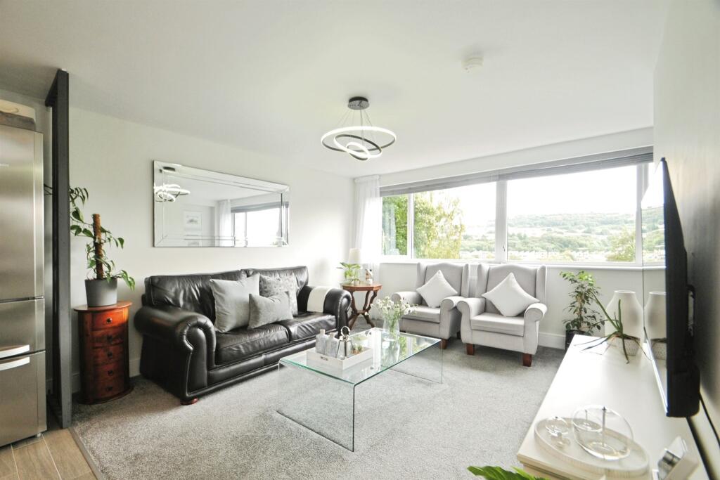 Additional image 5 of Cliffe Terrace, Baildon, Shipley