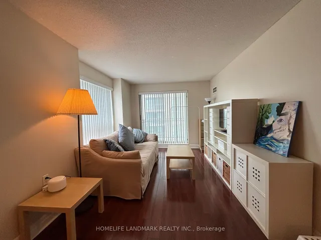 Additional image 13 of 21 Hillcrest Ave Unit 902