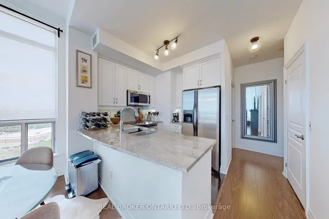 Additional image 17 of 2087 Lake Shore Blvd Unit PH7
