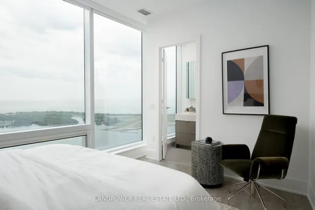 Additional image 17 of 10 York St Unit 6210