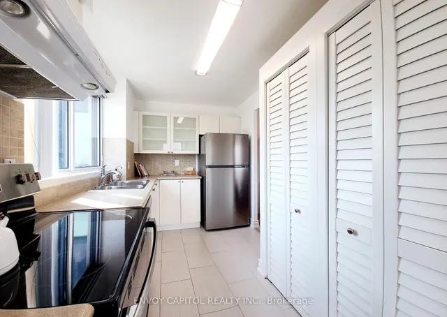 Additional image 7 of 1 Hycrest Ave Unit 602