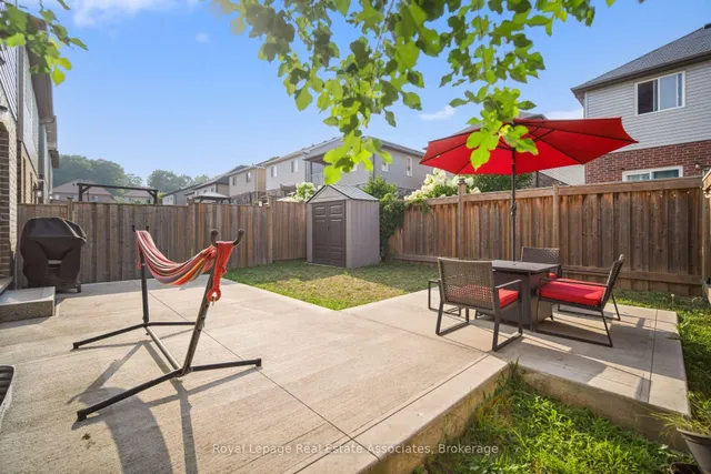 Additional image 44 of 439 Moorlands Cres