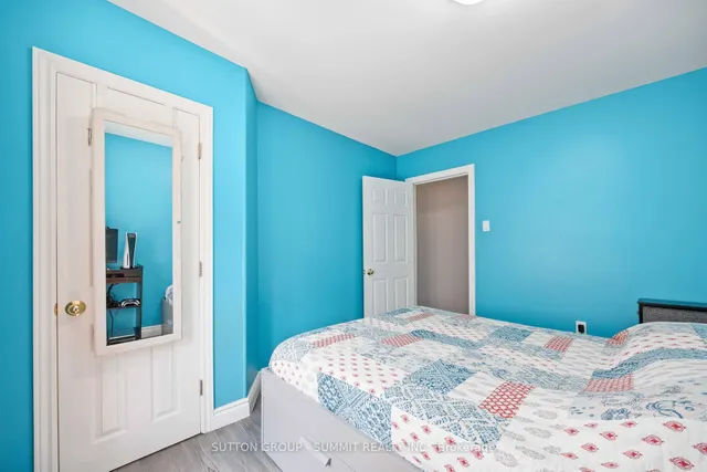 Additional image 15 of 405 GILBERT Ave