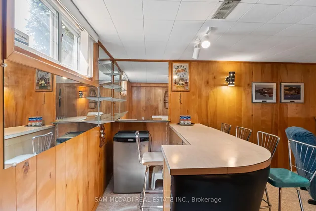 Additional image 38 of 70 Frost St