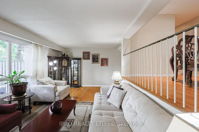 Additional image 43 of 1667 Albion Rd Unit 53