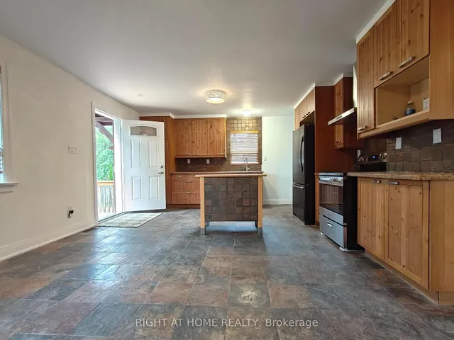 Additional image 6 of 99 Dunelm St