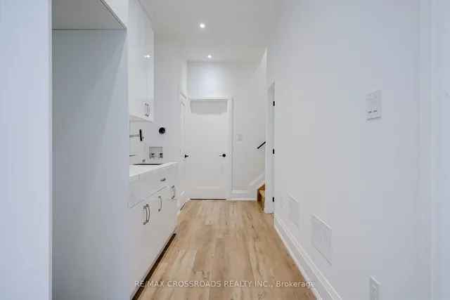 Additional image 36 of 108 Park St