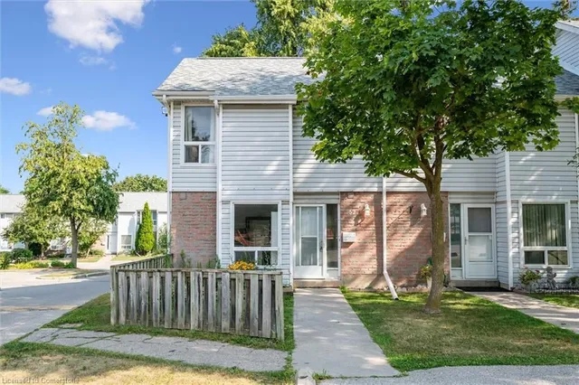 32 Mowat Blvd Unit 52