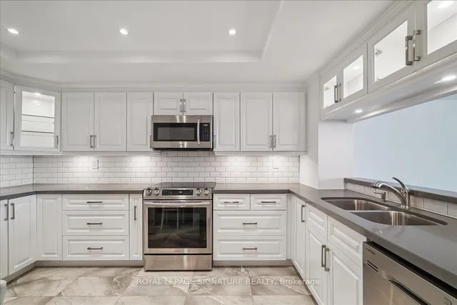 Additional image 10 of 55 Skymark Dr Unit 2404