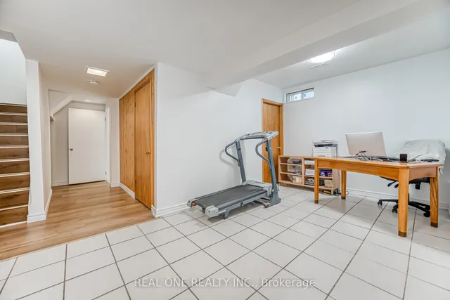 Additional image 34 of 142 Frank Rivers Dr