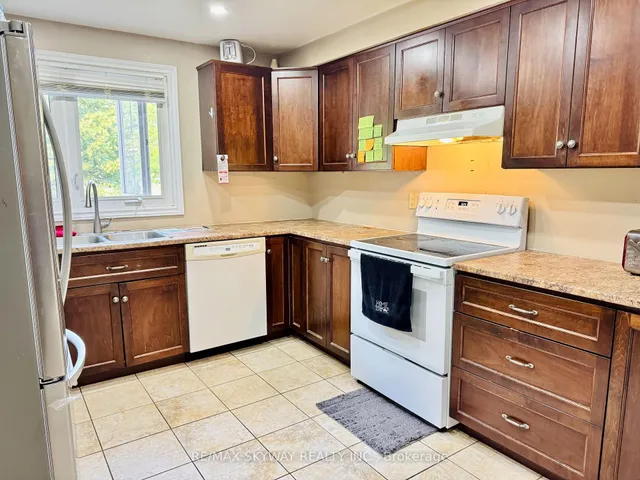 Additional image 8 of 294 Fergus Ave Unit 1