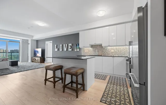 Additional image 20 of 35 Fontenay Crt Unit 807