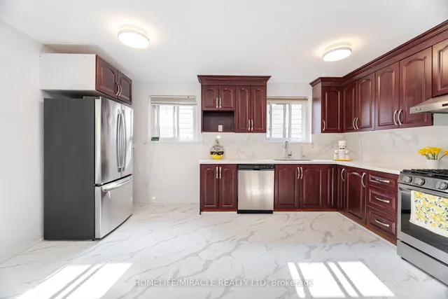 Additional image 17 of 81 Pettibone Sq