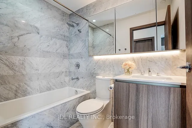 Additional image 5 of 19 Bathurst St Unit 3709