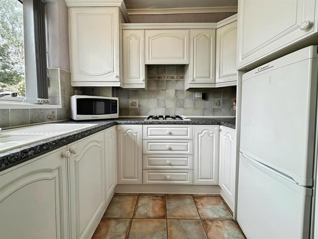 Additional image 7 of Livingstone Road, Bradford, BD2 1QD