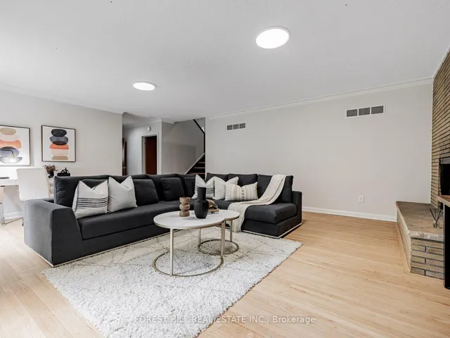 Additional image 28 of 37 Farmcote Rd