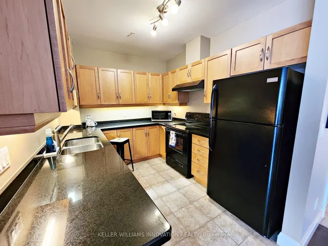 Additional image 7 of 165 Duke St Unit 202