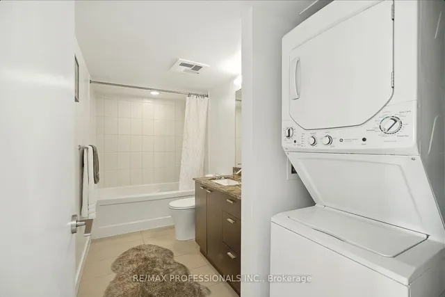 Additional image 19 of 775 King St. St Unit 515