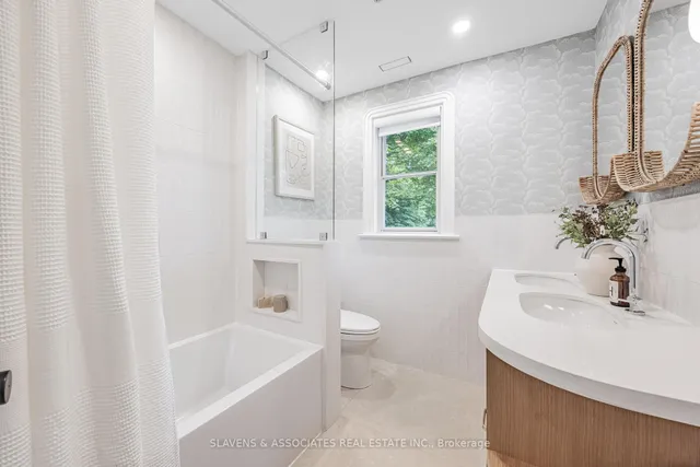 Additional image 17 of 118 Whitmore Ave