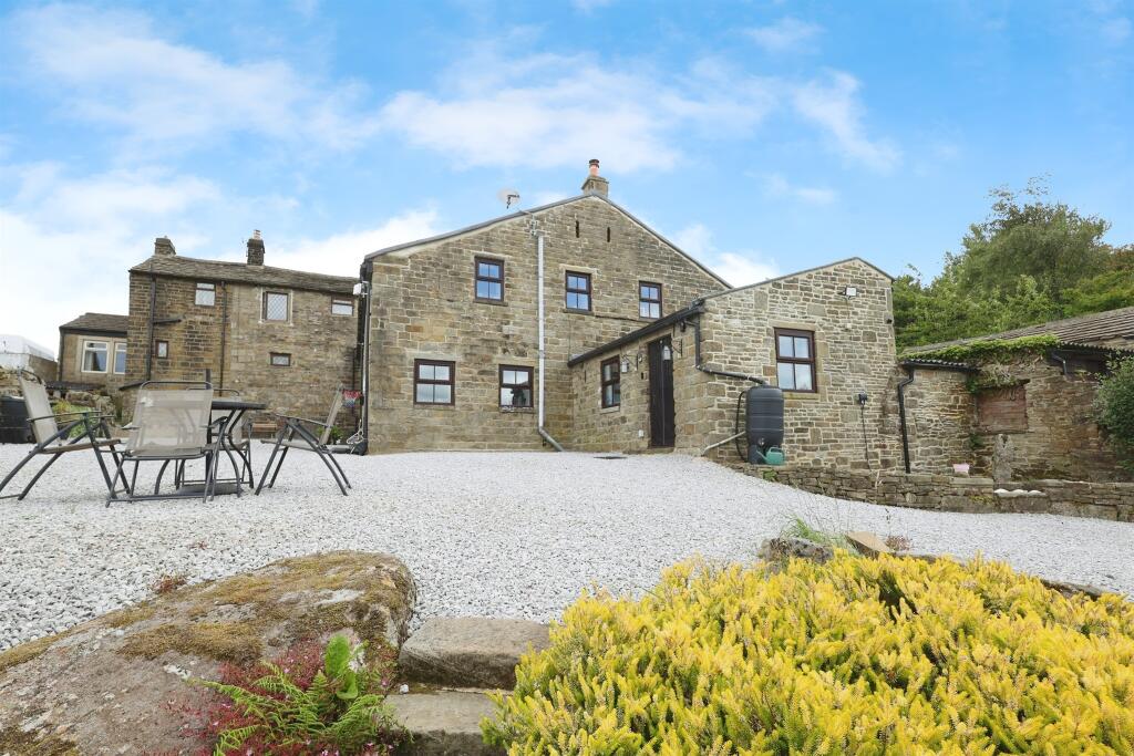 Additional image 27 of Hill Top Road, Hainworth, Keighley