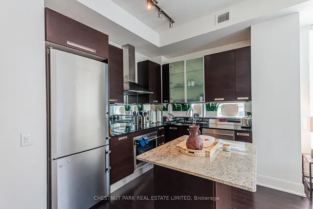 Additional image 9 of 21 Balmuto St Unit 1204