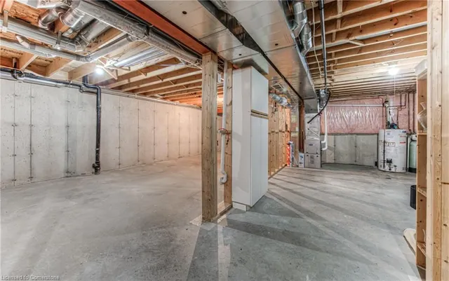 Additional image 40 of 85 Candle Cres