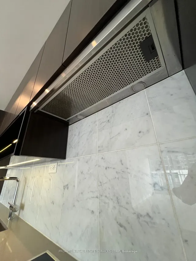 Additional image 22 of 115 Mcmahon Dr Unit 511