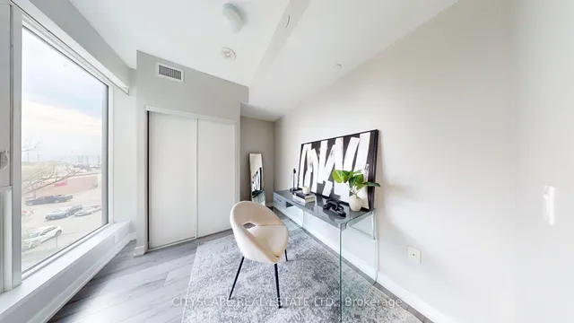 Additional image 20 of 1195 The Queens Way Unit 3