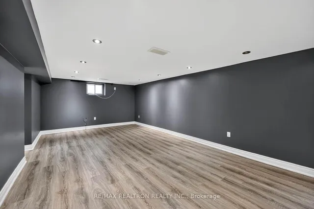 Additional image 37 of 58 Leahann Dr