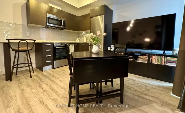 Additional image 10 of 42 Charles St Unit 2206