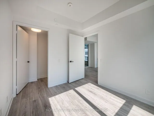 Additional image 15 of 108 Peter St Unit 1007