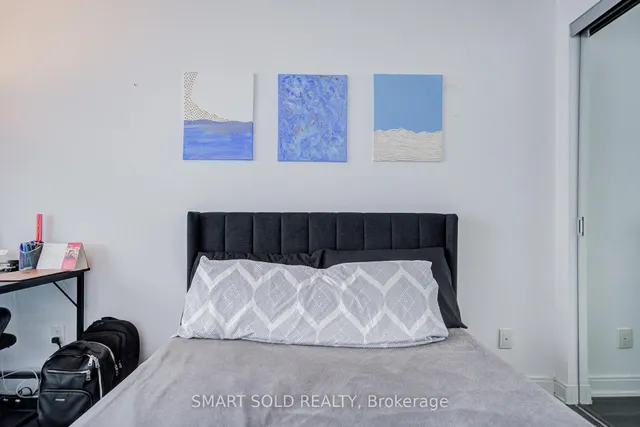 Additional image 27 of 50 Charles St Unit 2909