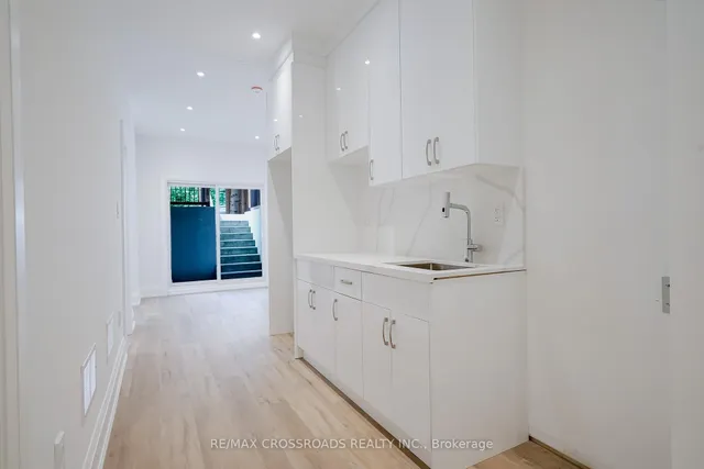 Additional image 35 of 108 Park St