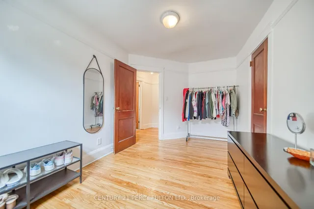 Additional image 23 of 48-50 Scarboro Beach Blvd