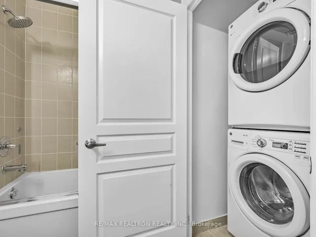 Additional image 14 of 352 Front St Unit 1816