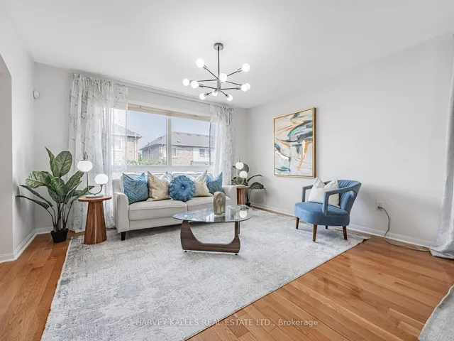 Additional image 8 of 9 Bobcat Terr