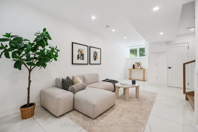 Additional image 36 of 98 Hogarth Ave