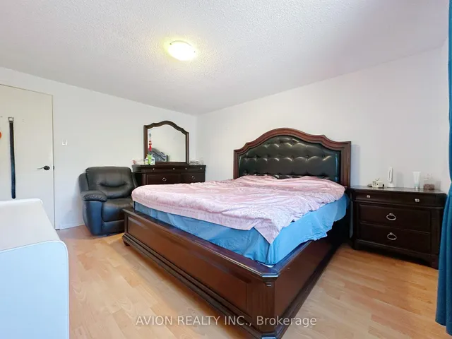 Additional image 13 of 1121 Sandhurst Circ Unit 18