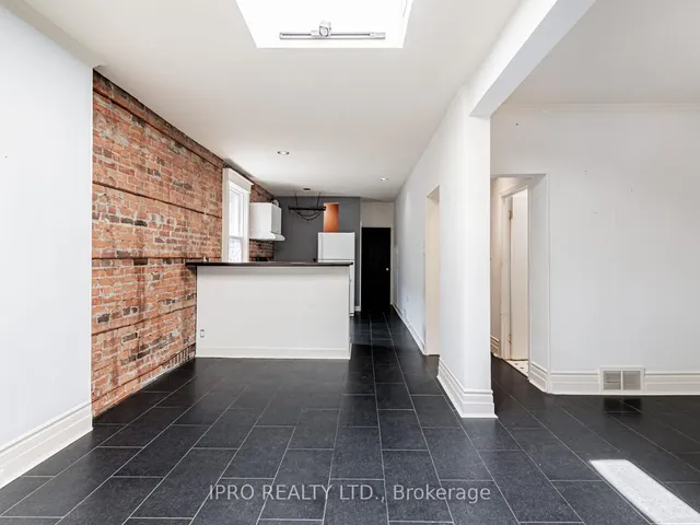 Additional image 9 of 244 King Edward Ave